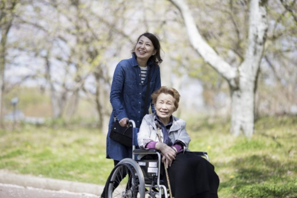 高齢者の歩かない旅行、移動手段はどうする？