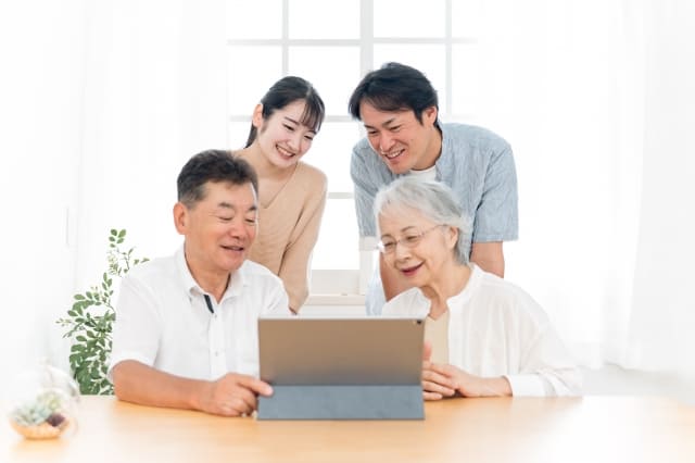 まとめ：介護トラブルは事前の備えとICTの活用で乗り越えよう