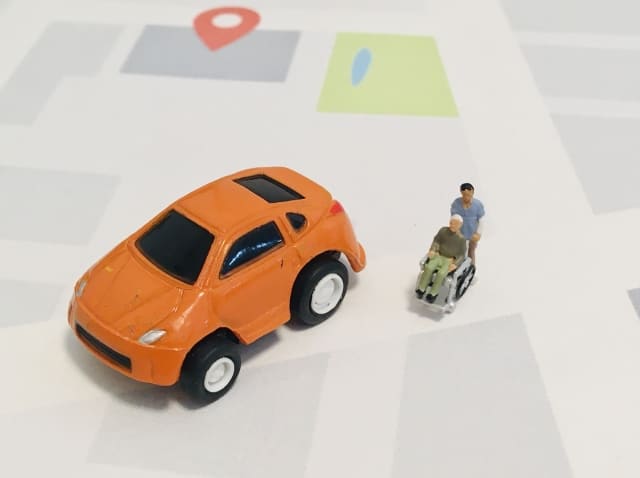 福祉車両を活用して、電動車いすの外出をもっと快適に