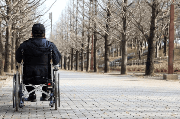 冬になると電動車いすのバッテリーが減りやすいと感じる理由